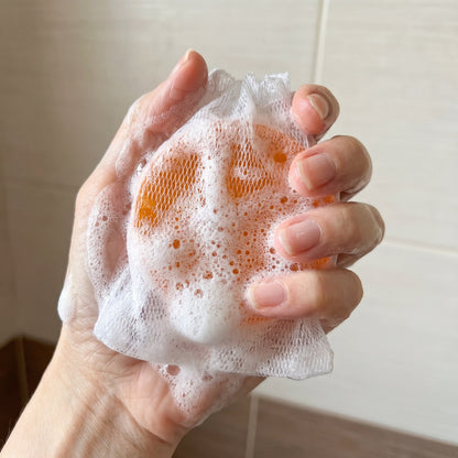 Japanische Kaki-Seife mit Schaumnetz (100 g)